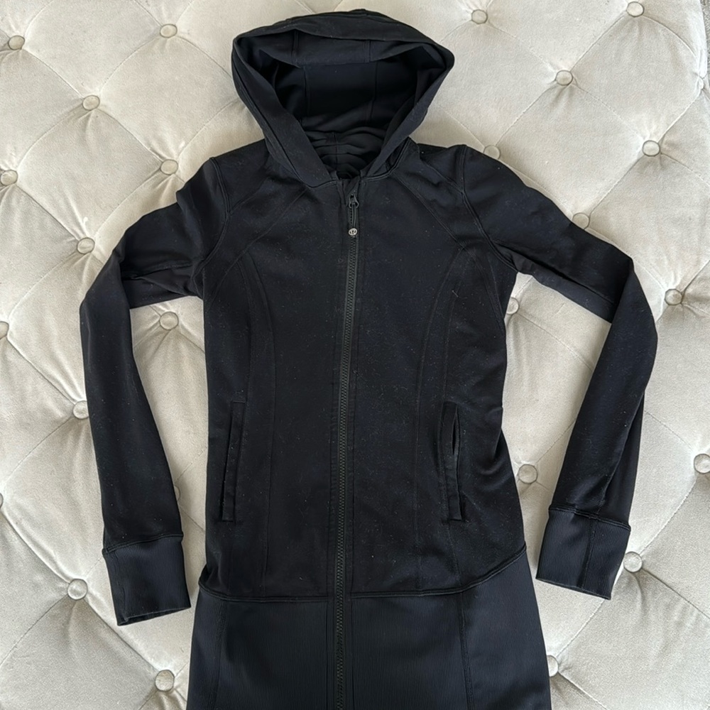 Lululemon longer style jacket size 4